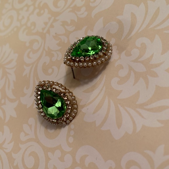 Emerald Drop Fancy Earrings - Picture 2 of 3